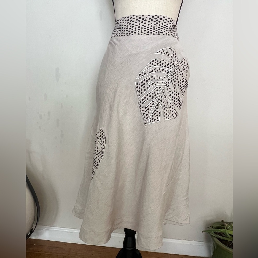 Chic White Leaf Print A-Line Skirt